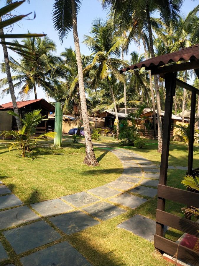 ホテルPapillon Beach Huts パロレム エクステリア 写真
